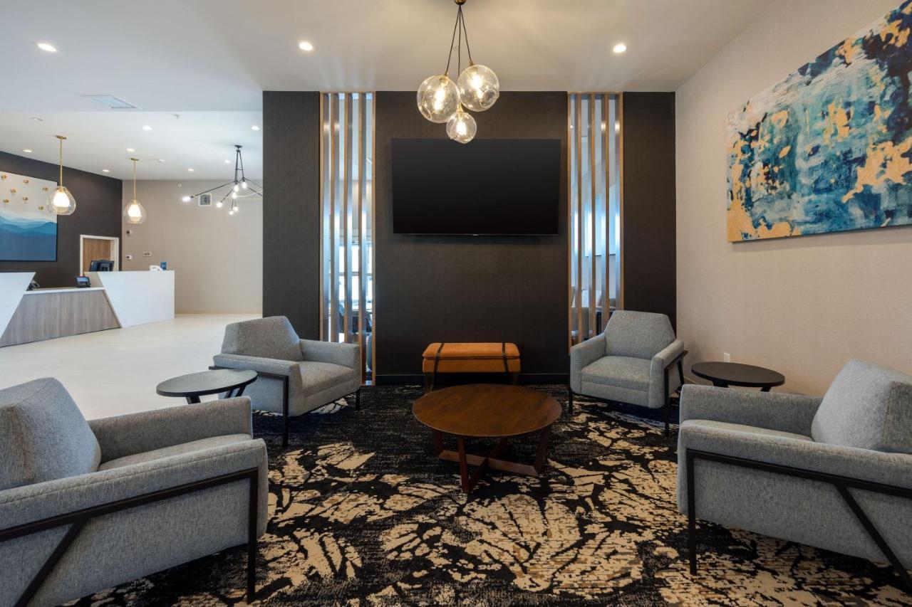 Towneplace Suites By Marriott Canton Riverstone Parkway Экстерьер фото