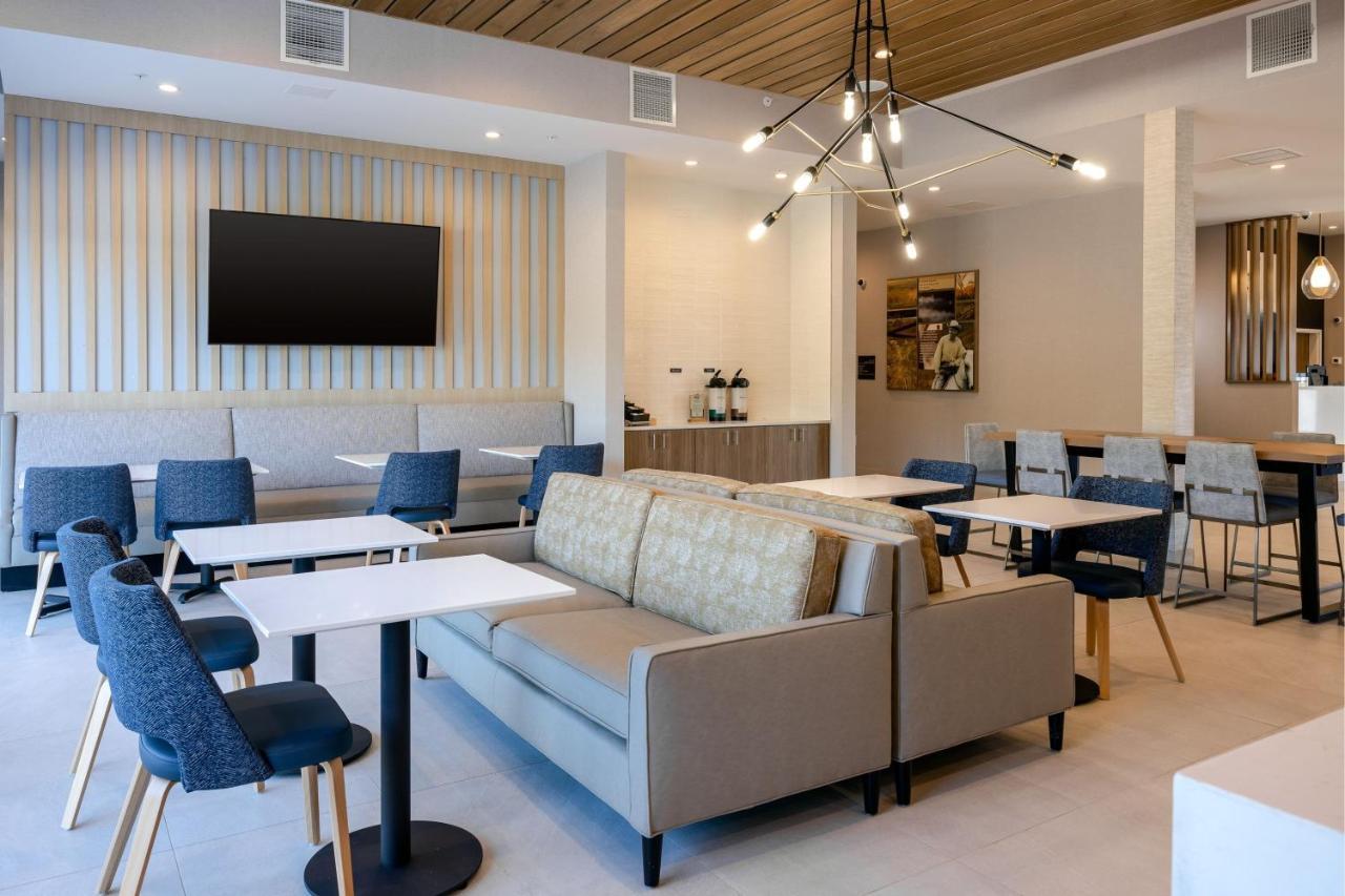 Towneplace Suites By Marriott Canton Riverstone Parkway Экстерьер фото